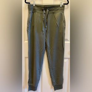 Athleta Balance Jogger, Medium, Bali Green